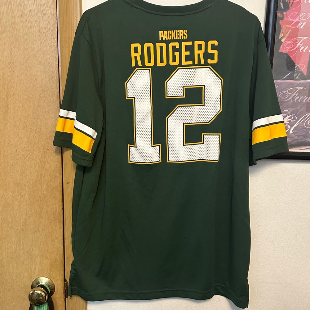Packers jersey.